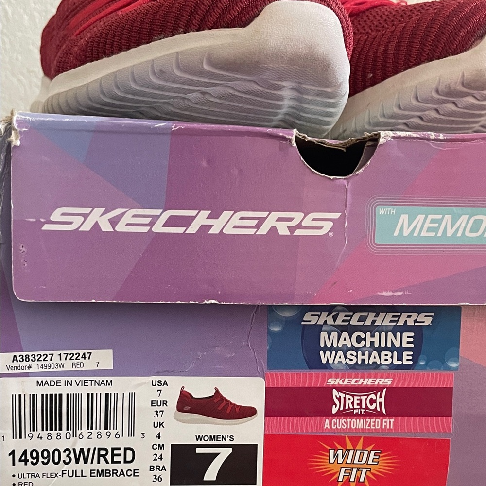 Skechers Women's Ultra Flex Full Embrace Wide Fit Red Sneakers - Picture 10 of 11
